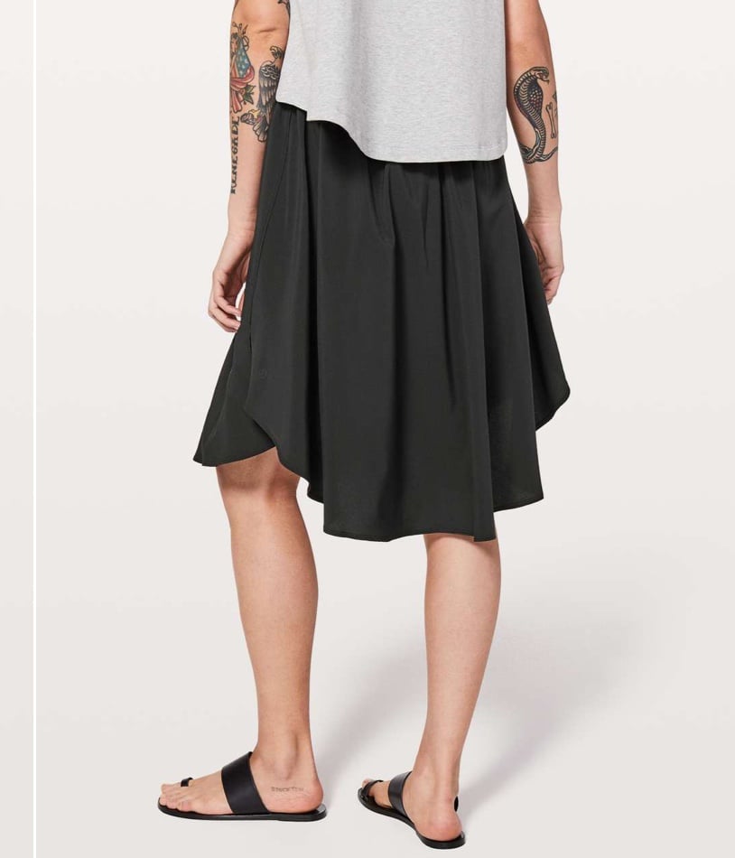 Lululemon 6 The Everyday Skirt Black High Waist Lightweight High Low Flowy FLAW