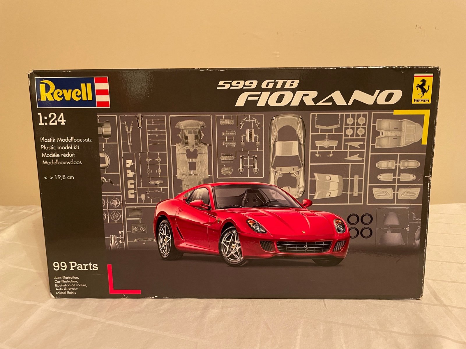 Revell 1:24 Scale Ferrari 599 GTB Fiorano 07310 Model Kit New in Open Box