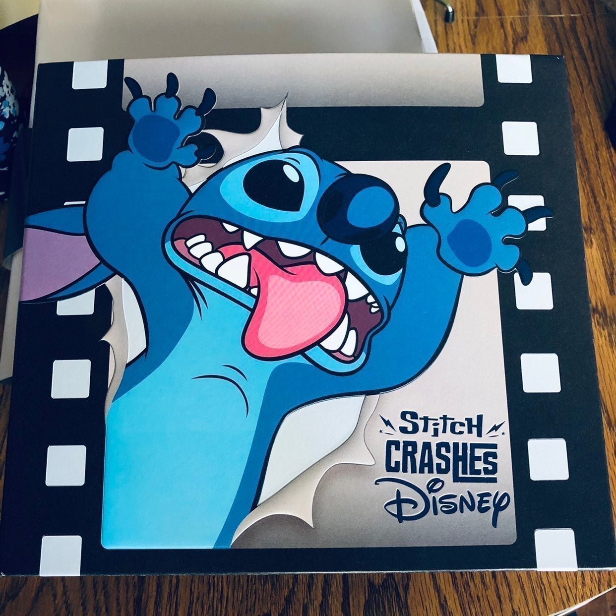 Stitch Crashes Disney Complete Pin Set & Book