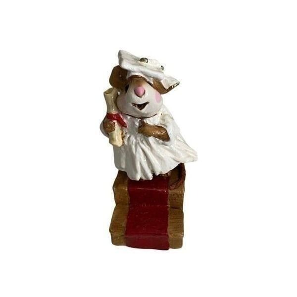 Wee Forest Folk THE GRADUATE White Cap,Gown,Diploma Mouse Figurine M161 Girl