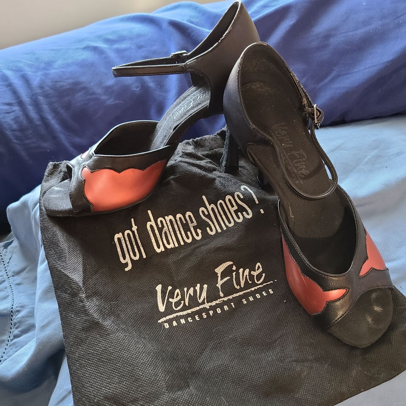 Very Fine Salsera Dance Shoes - Size 8