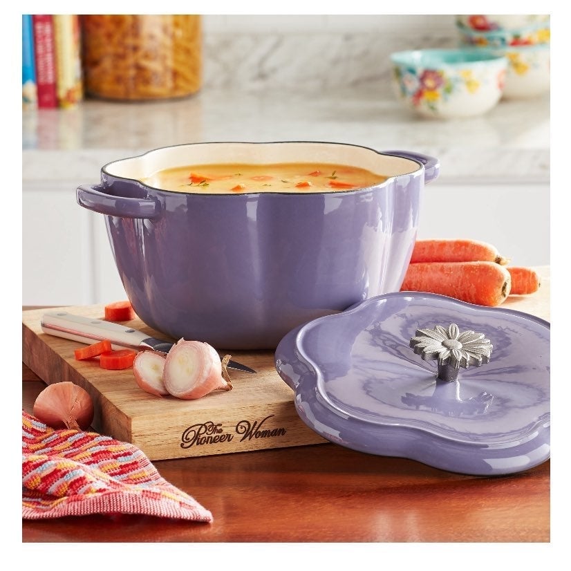 Pioneer Woman Dutch Oven