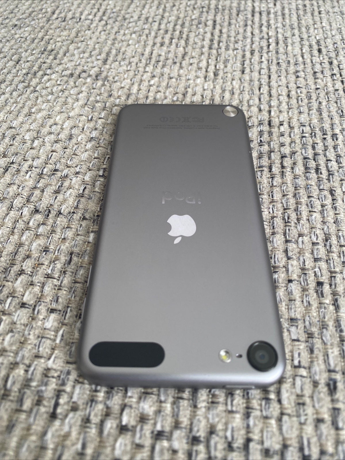 Shops Apple iPod Touch 5th Generation A1421 32GB Gray iOS