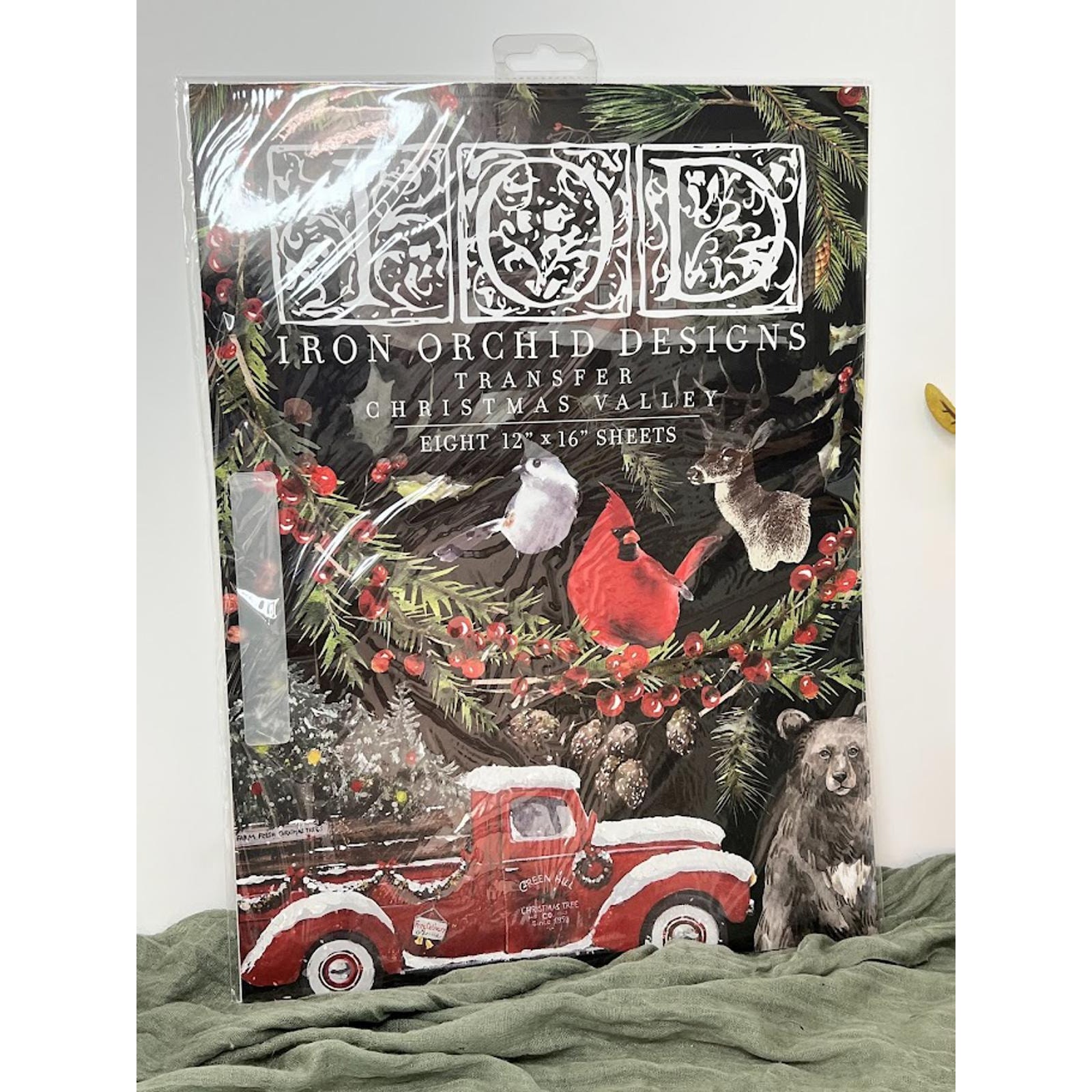 Christmas Valley - IOD Transfer Pad - Eight 12 x16 Sheets - Brand New