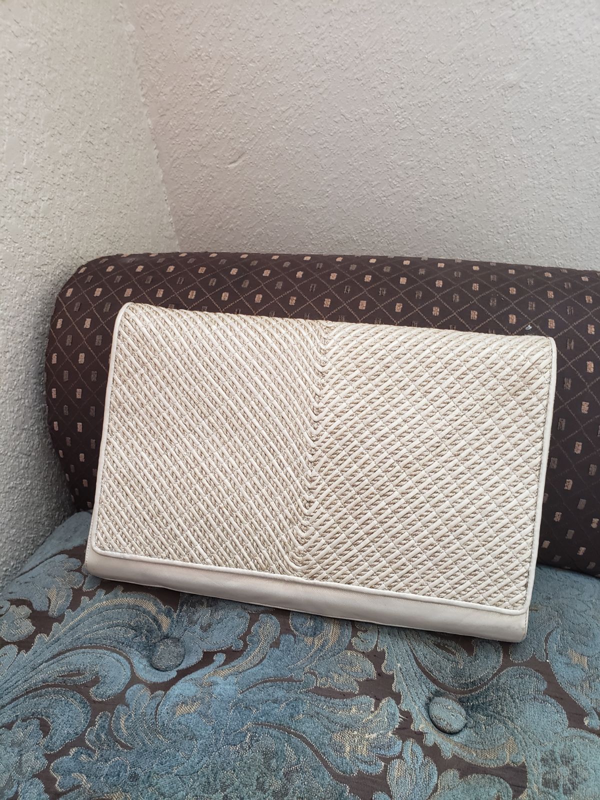 Neiman marcus vintage sharif purse