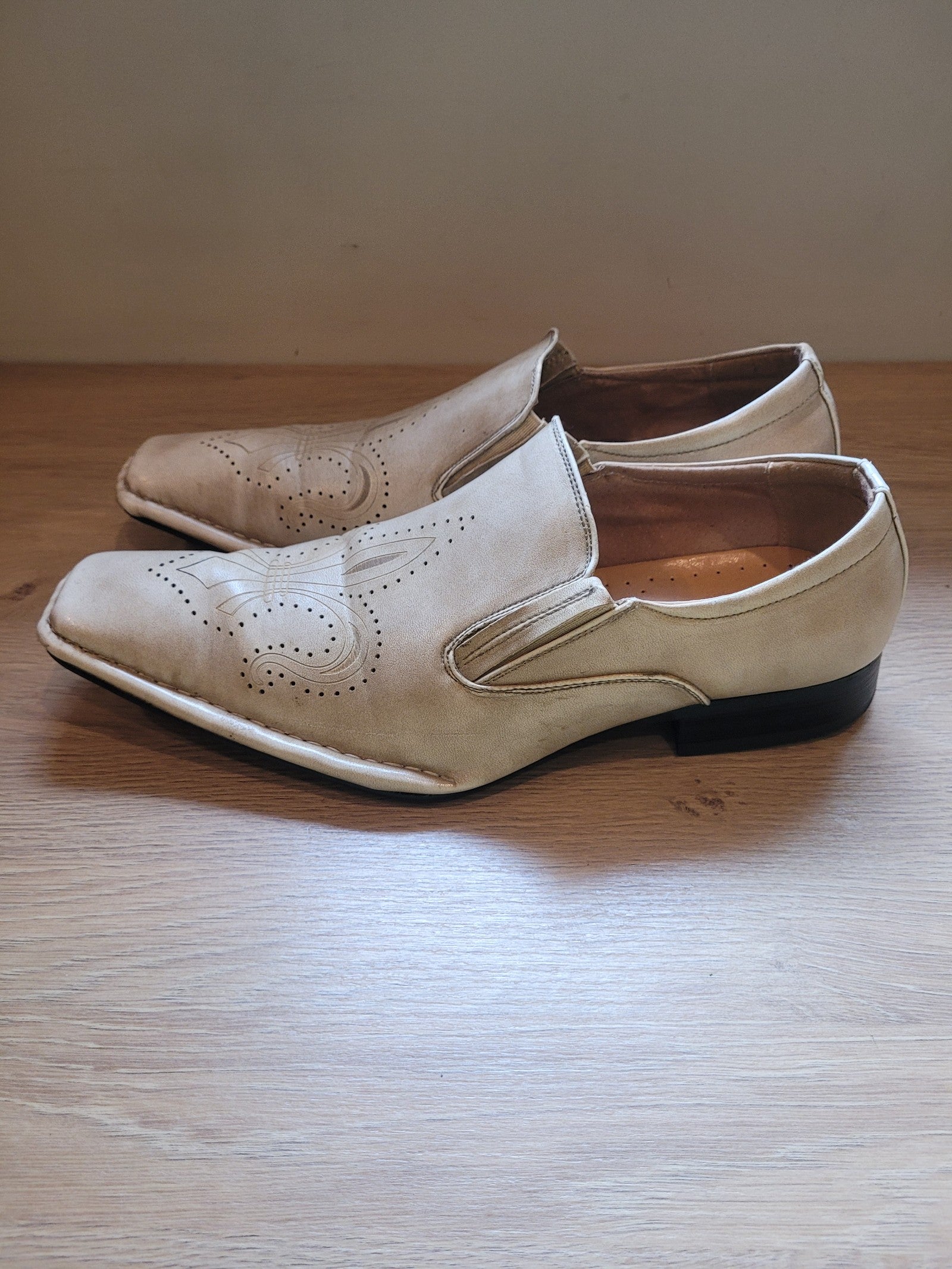 Giorgio Rioni shoes leather tan and cream size 9.5