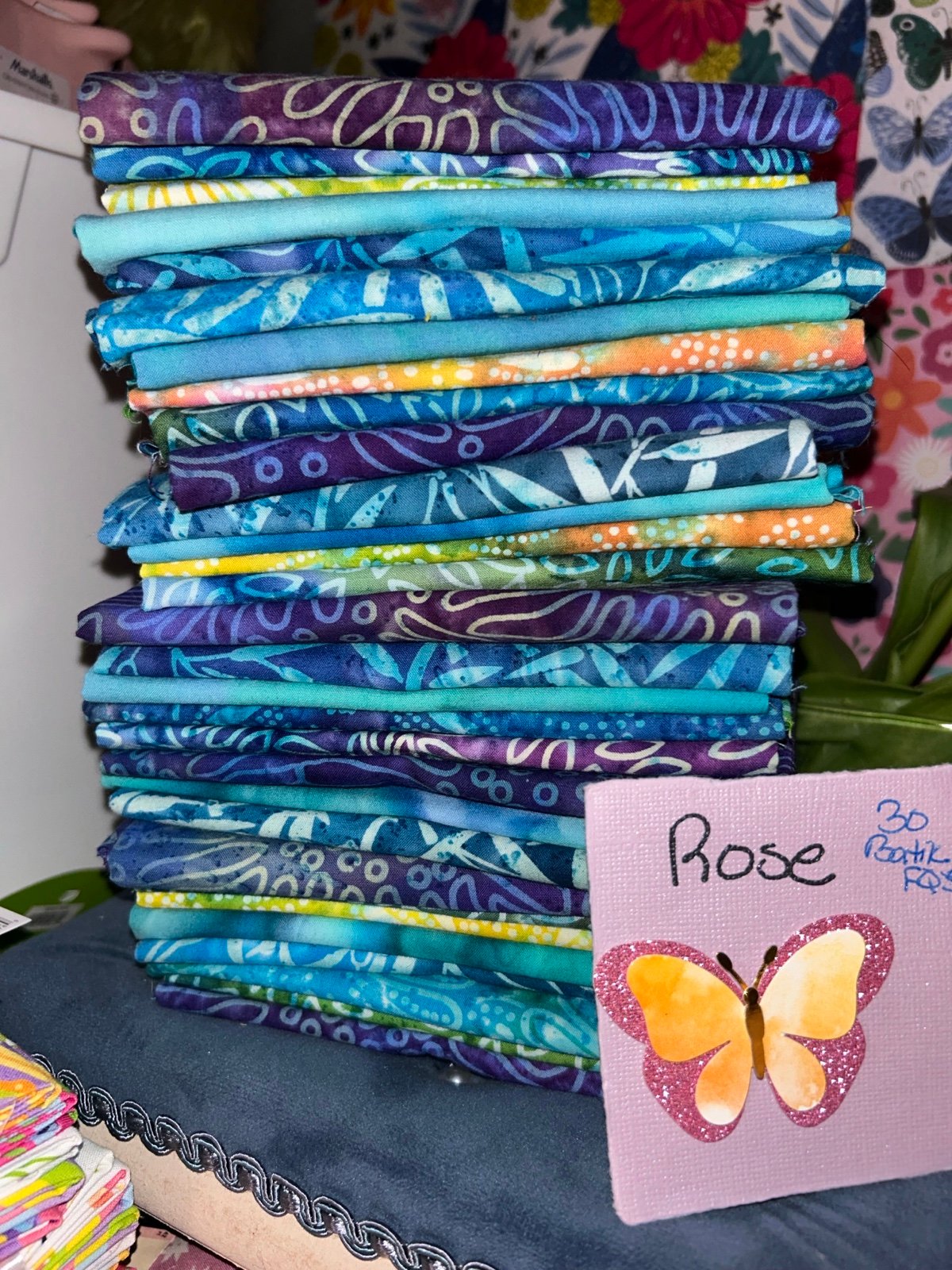 Fabric precuts 30 fat quarters Batik premium 100% cotton quilters quality