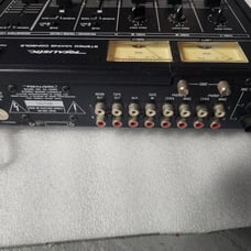 Realistic Stereo Mixing Console
