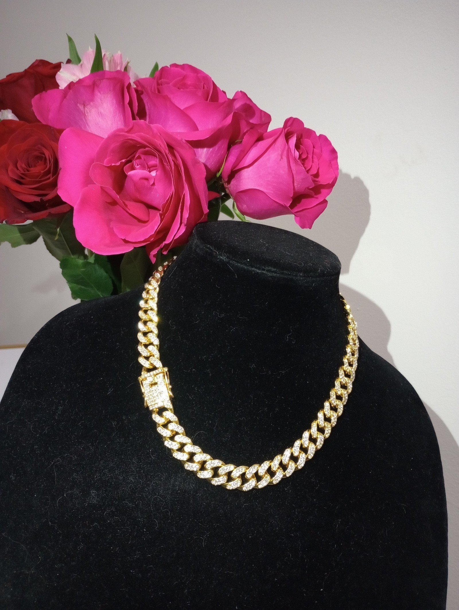Chain Cuban Link Austrian lab diamond 18 USED