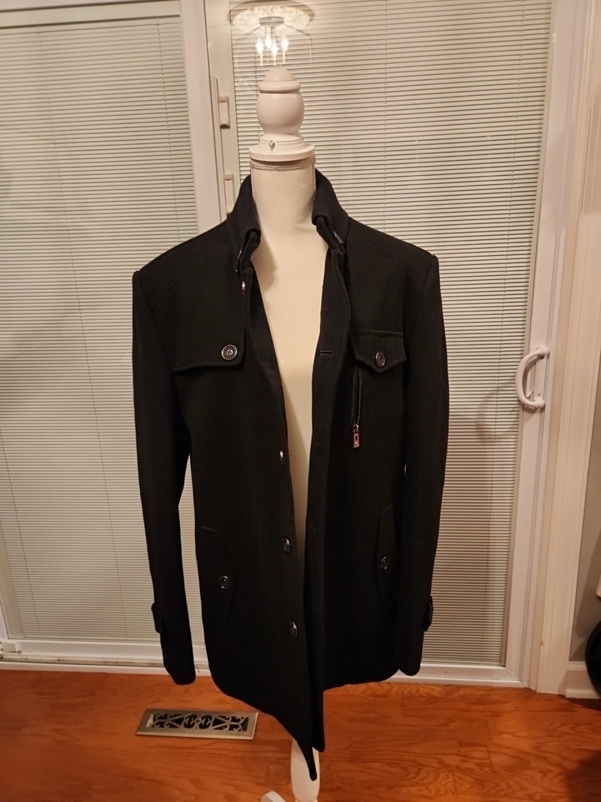 Aierma Black Peacoat Size Large