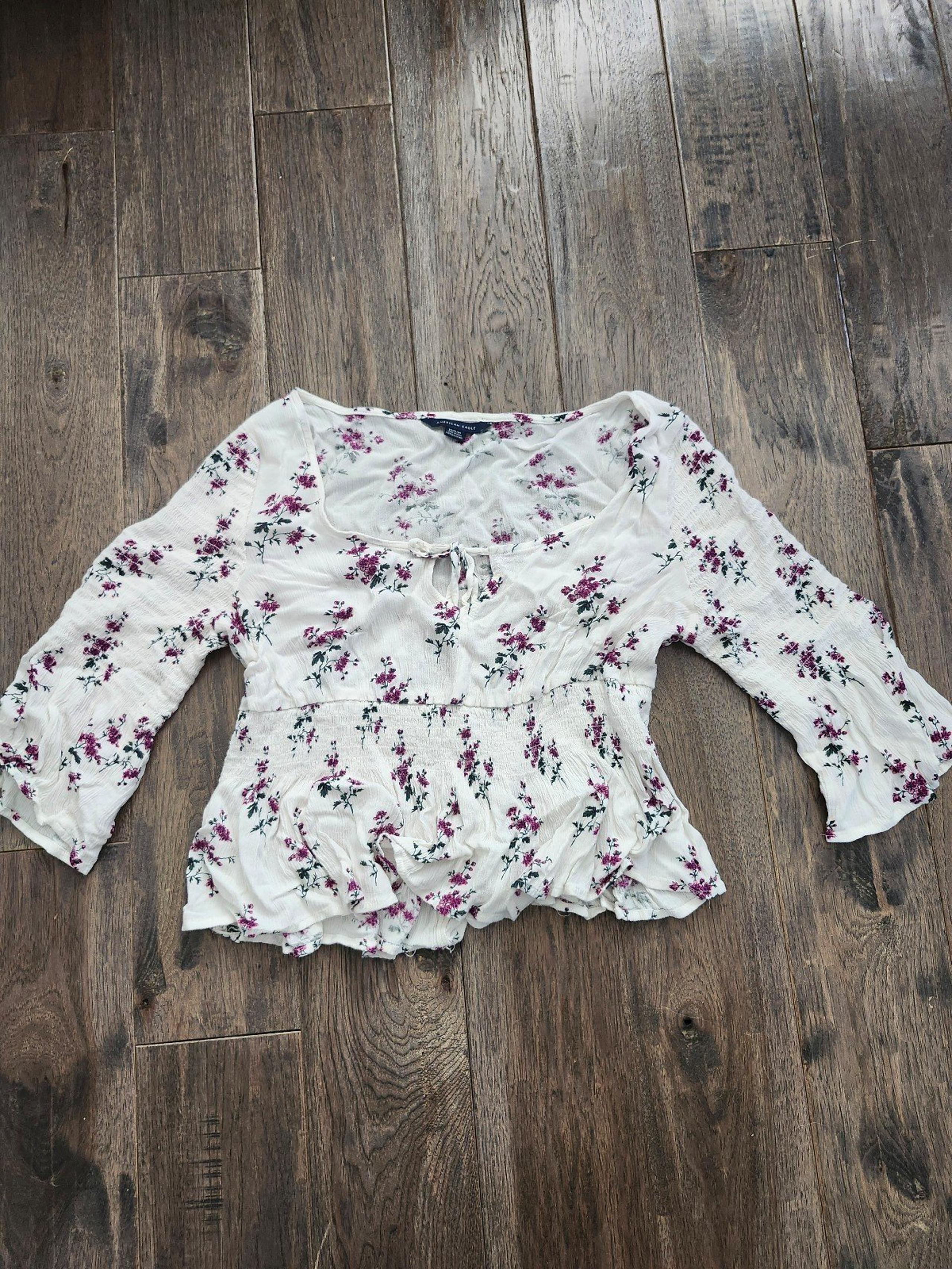 Peasant/Prairie-Style Flowy, Floral Crop Top - Size Medium