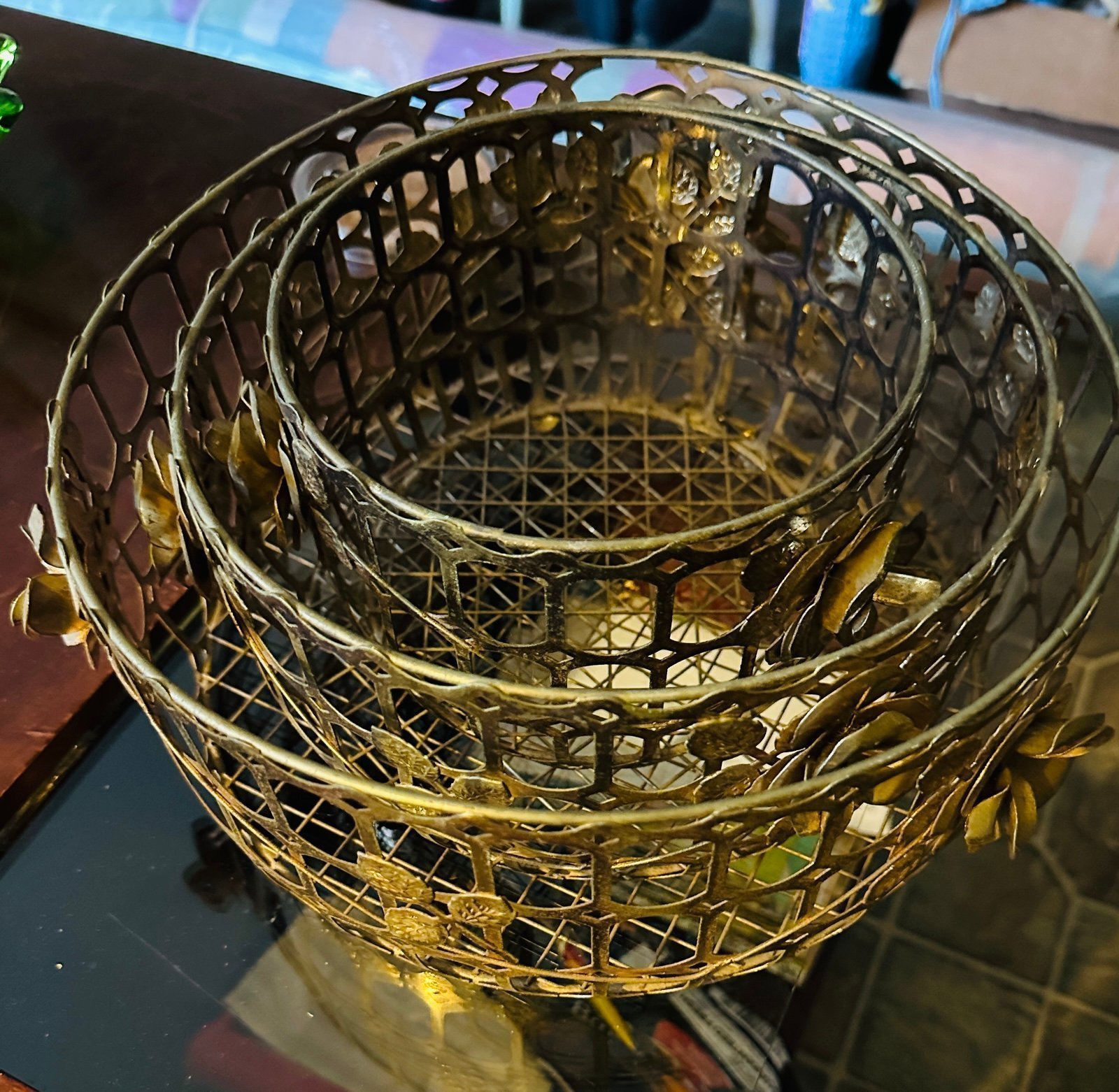 Vintage Brass Baskets Hollywood Regency Lacy Woven Gold Metal Roses Ornate