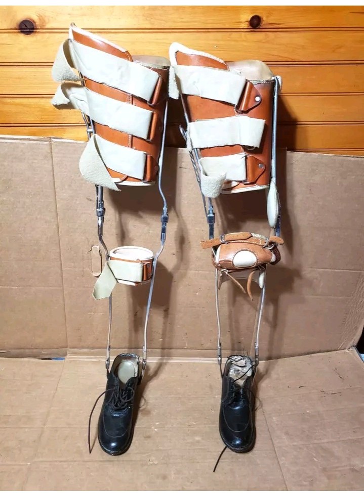 VNTG Brown Leather Metal Frame 2 RIGHT Leg Braces Adult S-M 31.5