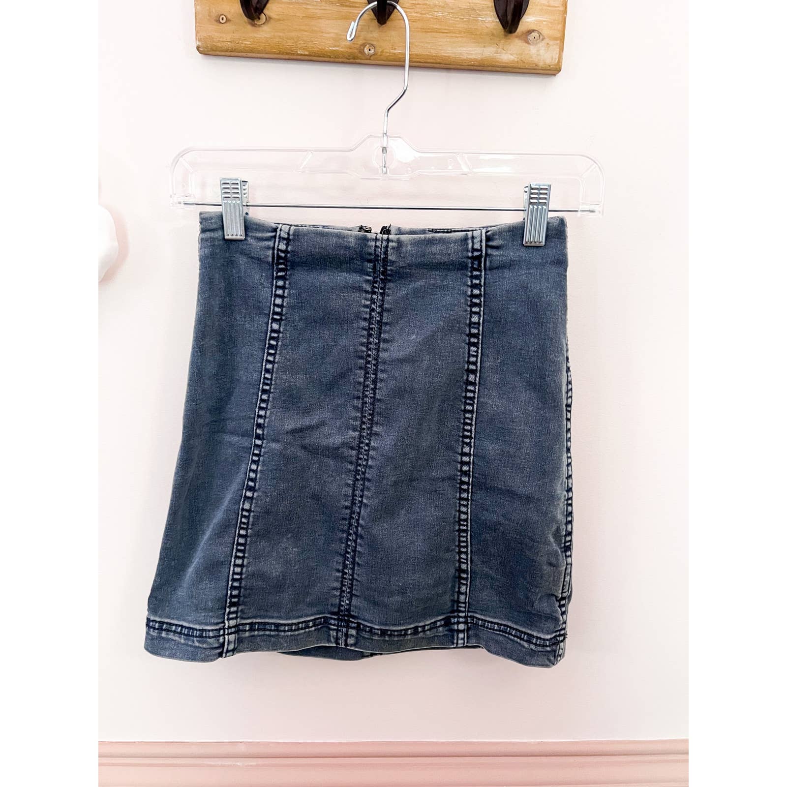 Free People Gray Denim Miniskirt Size 0