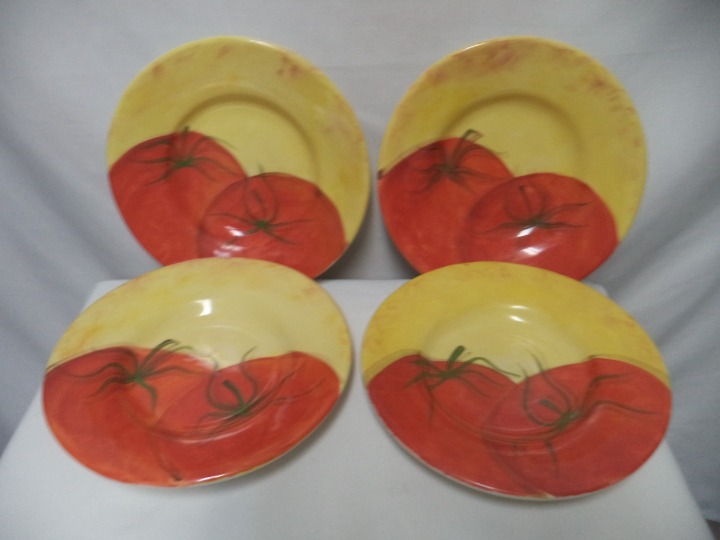Pottery Barn Sausalito Bowl Set 4 Tomatoes red yellow Micro Dish pasta salad