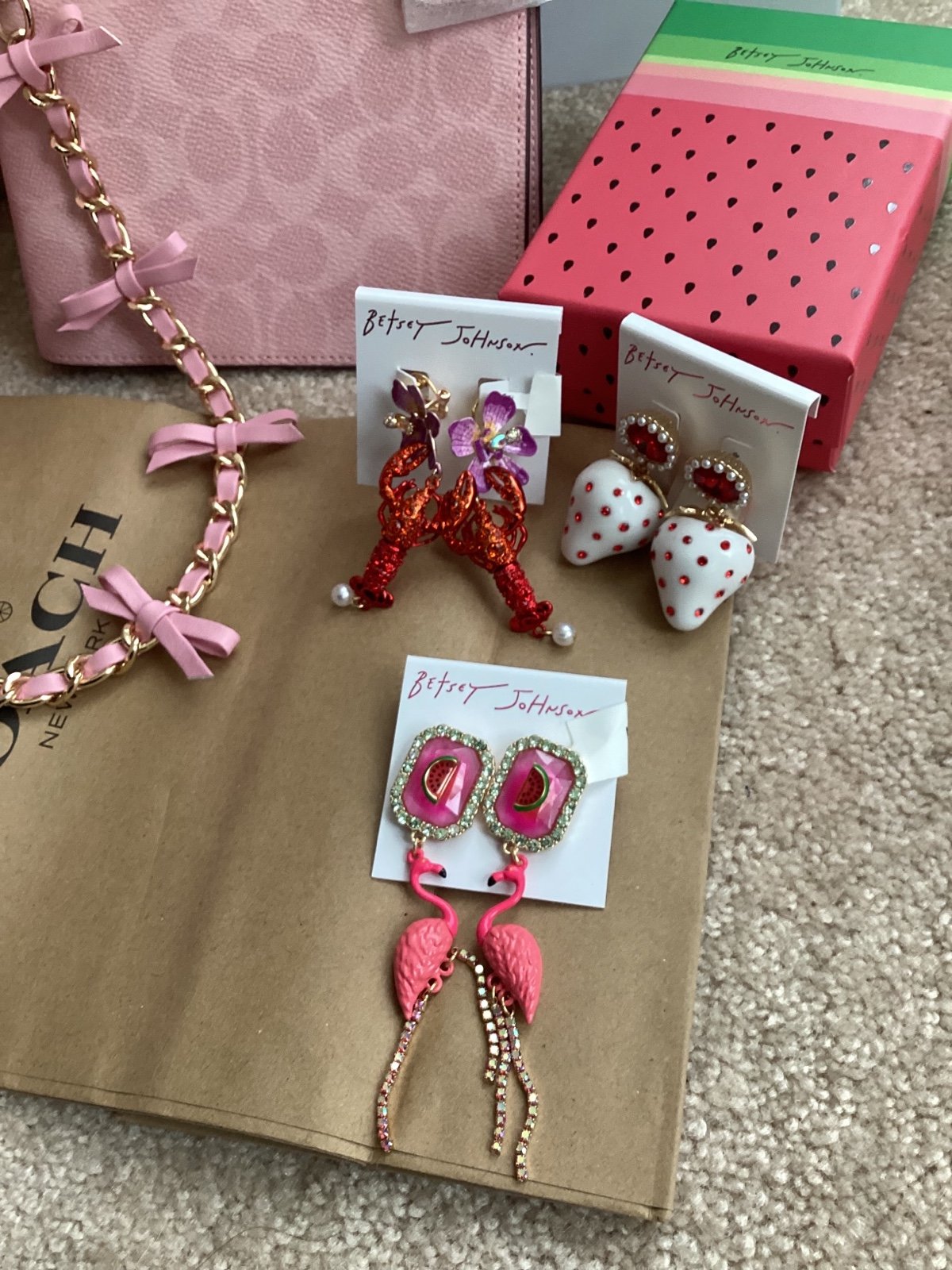 ❤️❤️Betsey Johnson Earrings price for 1 pick 1 I can bundle