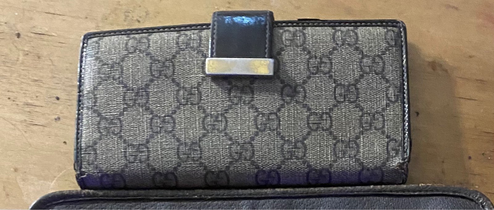 Gucci wallet