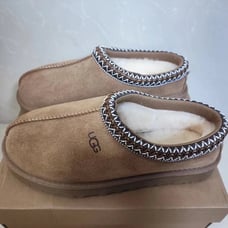 UGG Women's Tasman Slipper - Chestnut Brand New