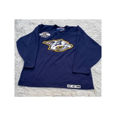 VTG Nashville Predators Dunham Jersey NHL Center Ice CCM Sz L Stitched