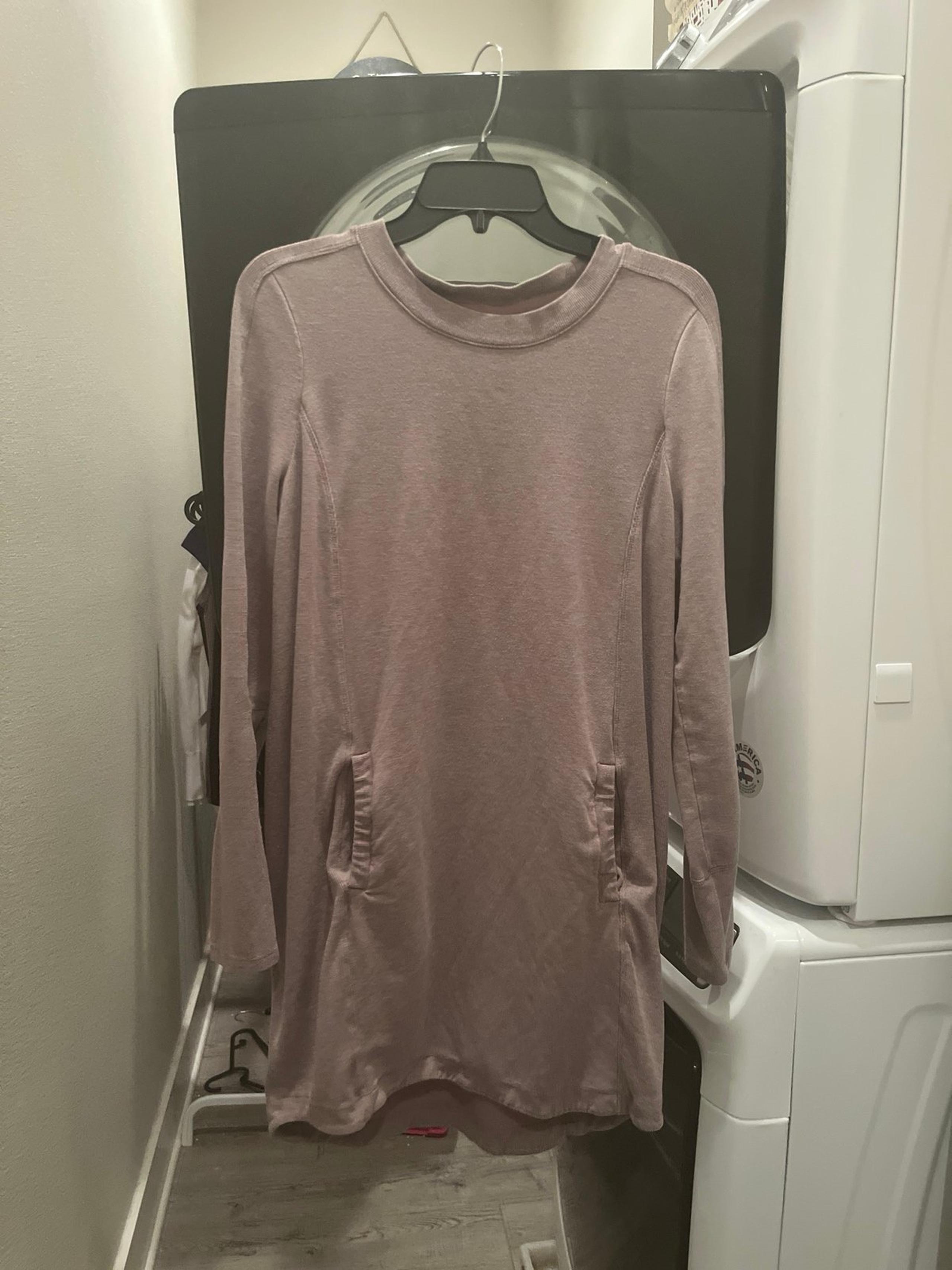 Athleta Sweater Dress… Looks great on…and with Leggings