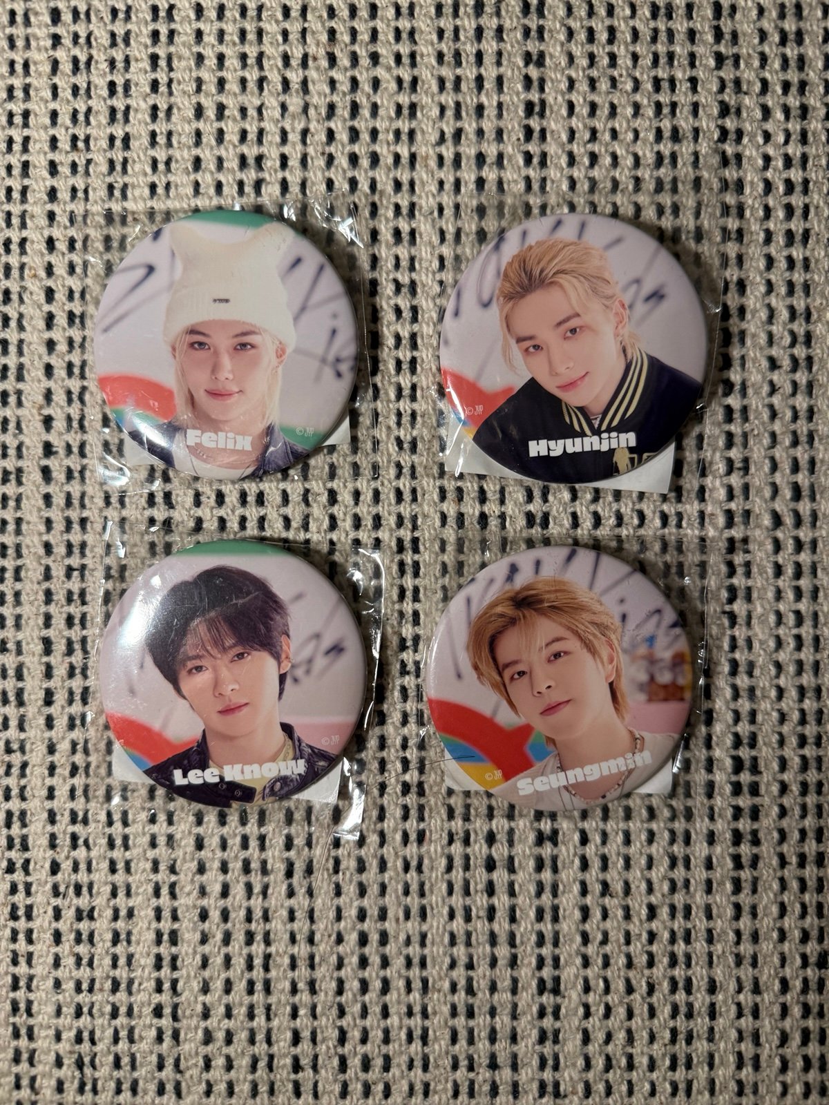 Straykids Badge JAPAN SKZ TOY WORLD Hyunjin Felix Seungmin leeknow