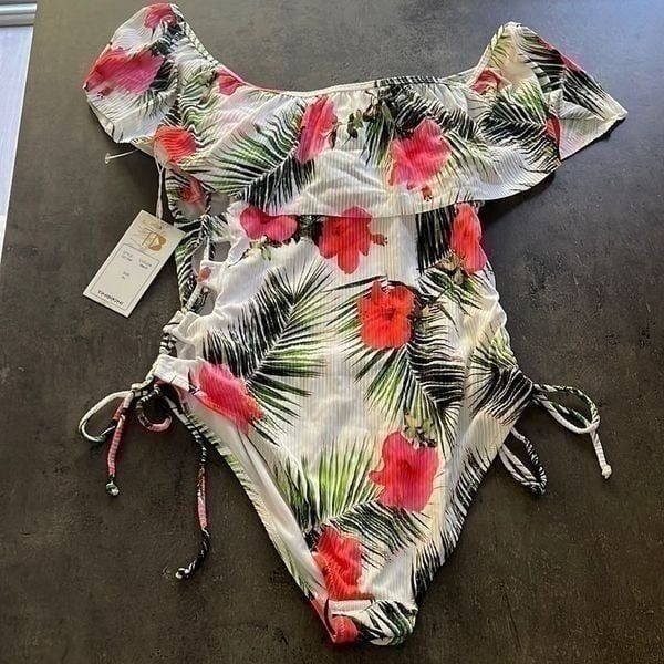 NWT TiniBikini tropical print ruffle swimsuit XL