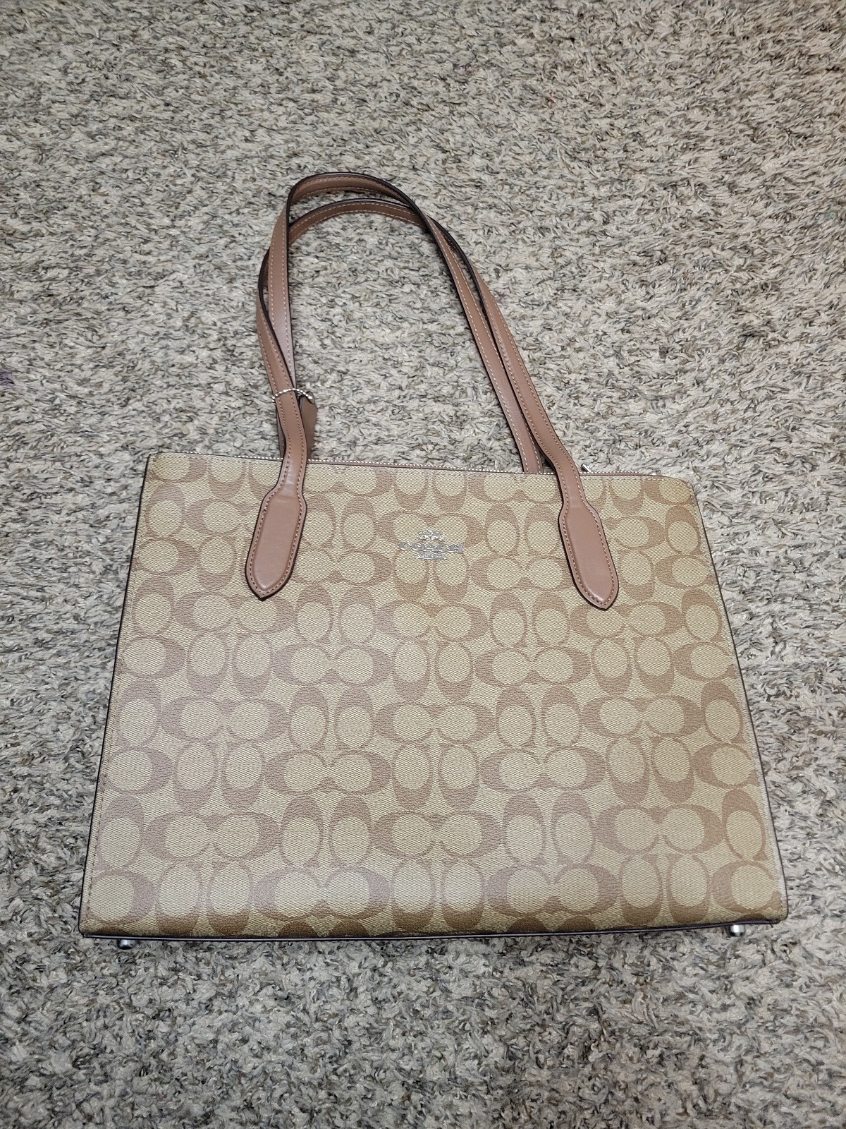 Brand new Coach Nina Tote / carry all bags in signature canvas / leather khaki