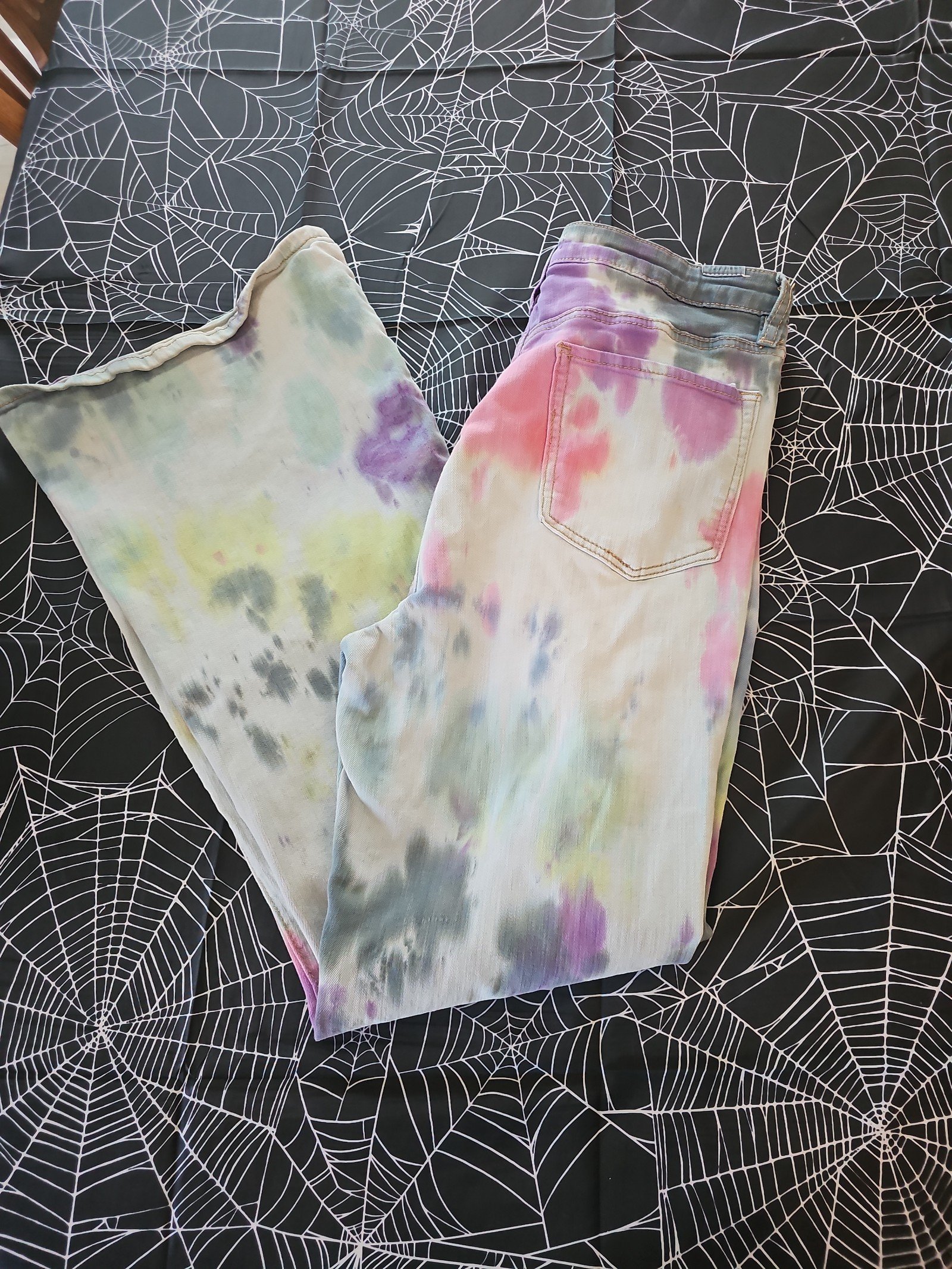 34x31 Almost Famous TieDye Jeans