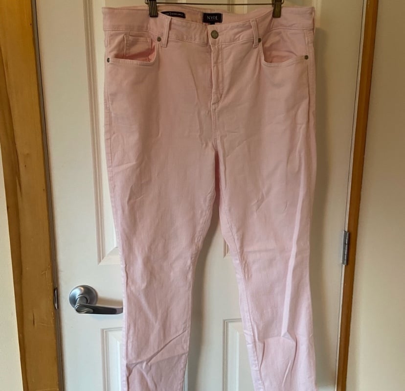 NYDJ Ami crop pants light pink