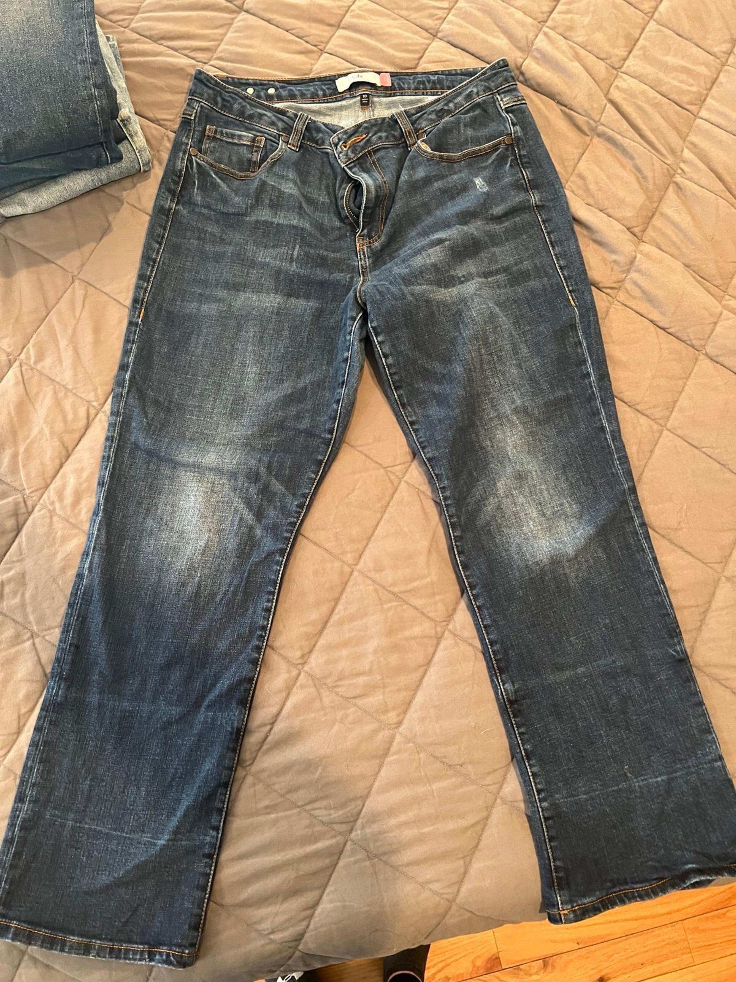 Cabi boyfriend jeans size 10