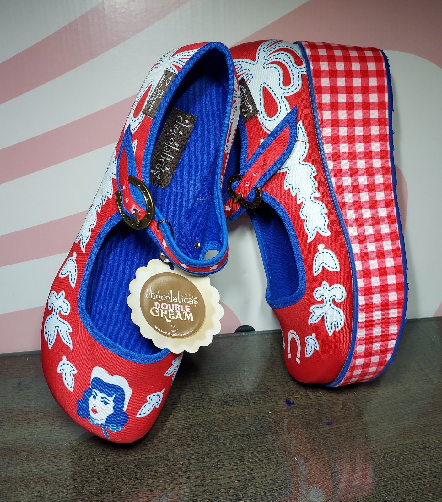 Chocolaticas Western Themed Cowgirl Gingham Platform Mary Janes, NWT, Sz 37
