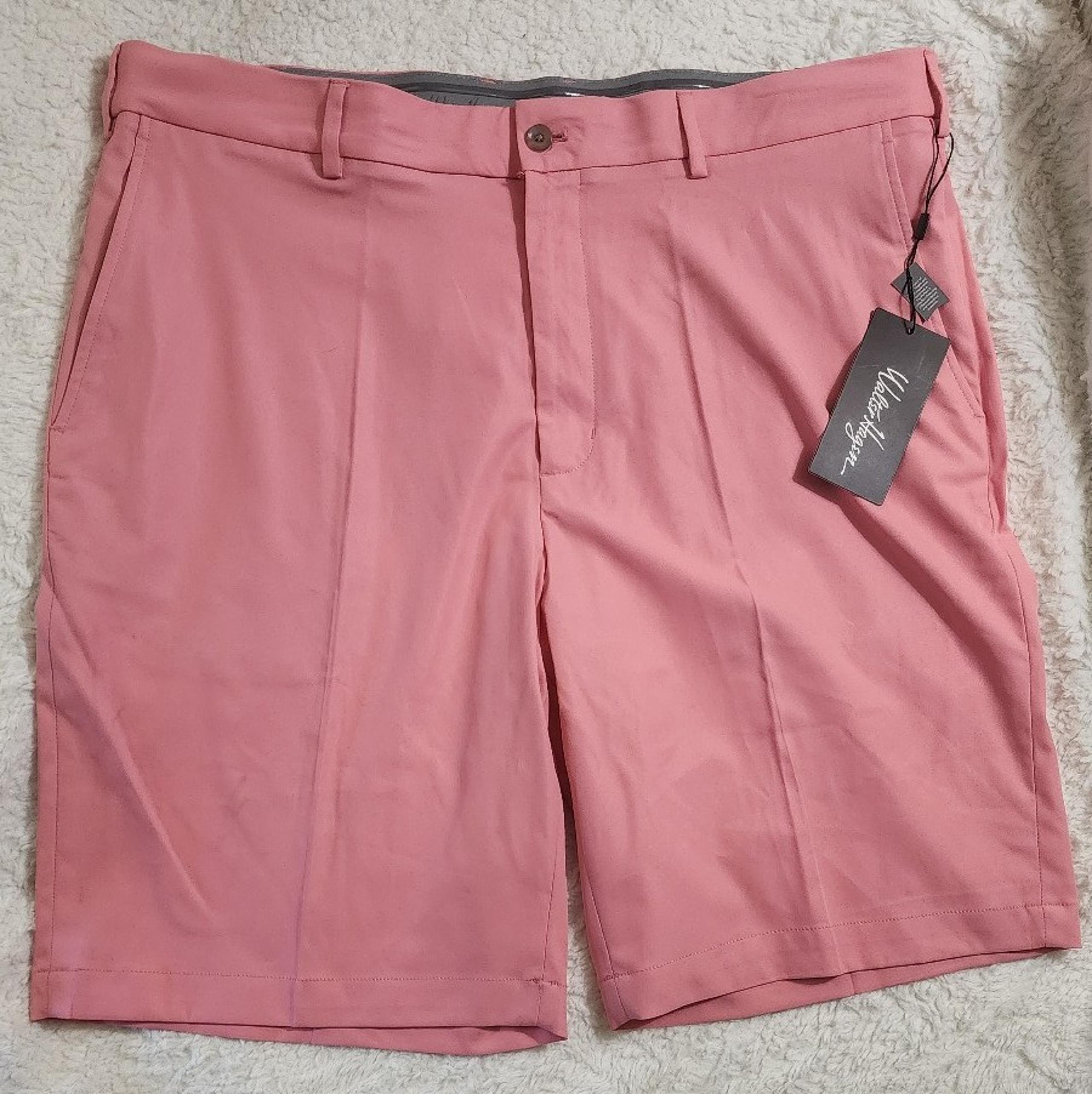 NWT Walter Hagen Men's Golf Shorts W 40 Inseam 10" Brilliant Pink Flat Front.