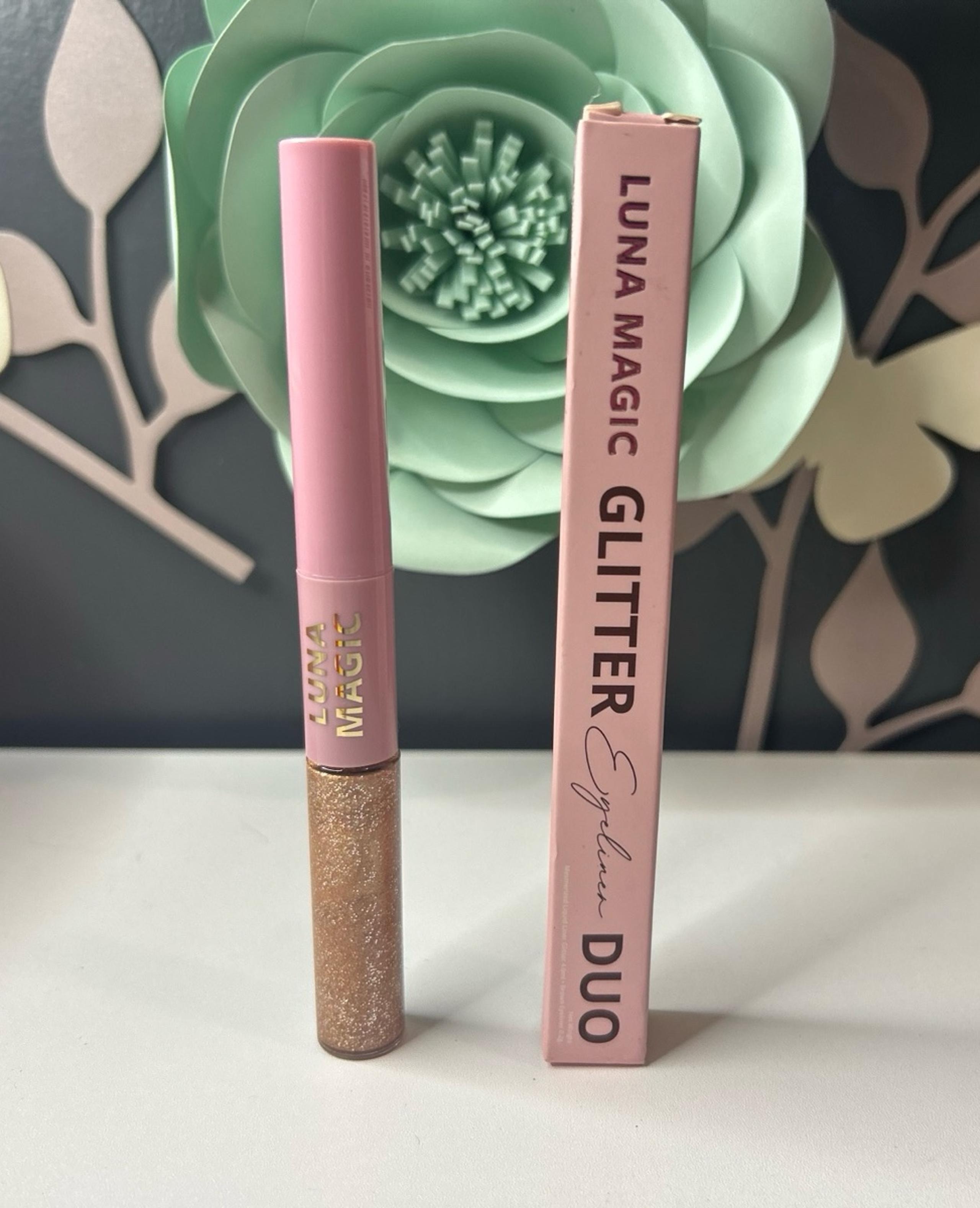 Luna Magic Glitter Eyeliner Duo