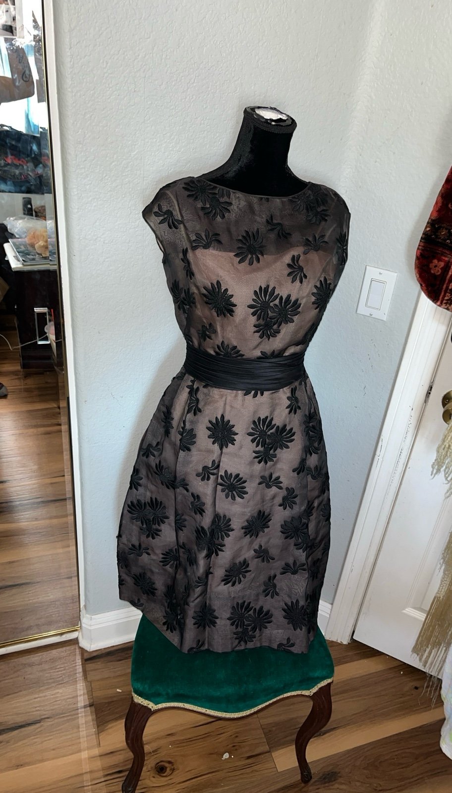 stunning vintage 1960s tea gown