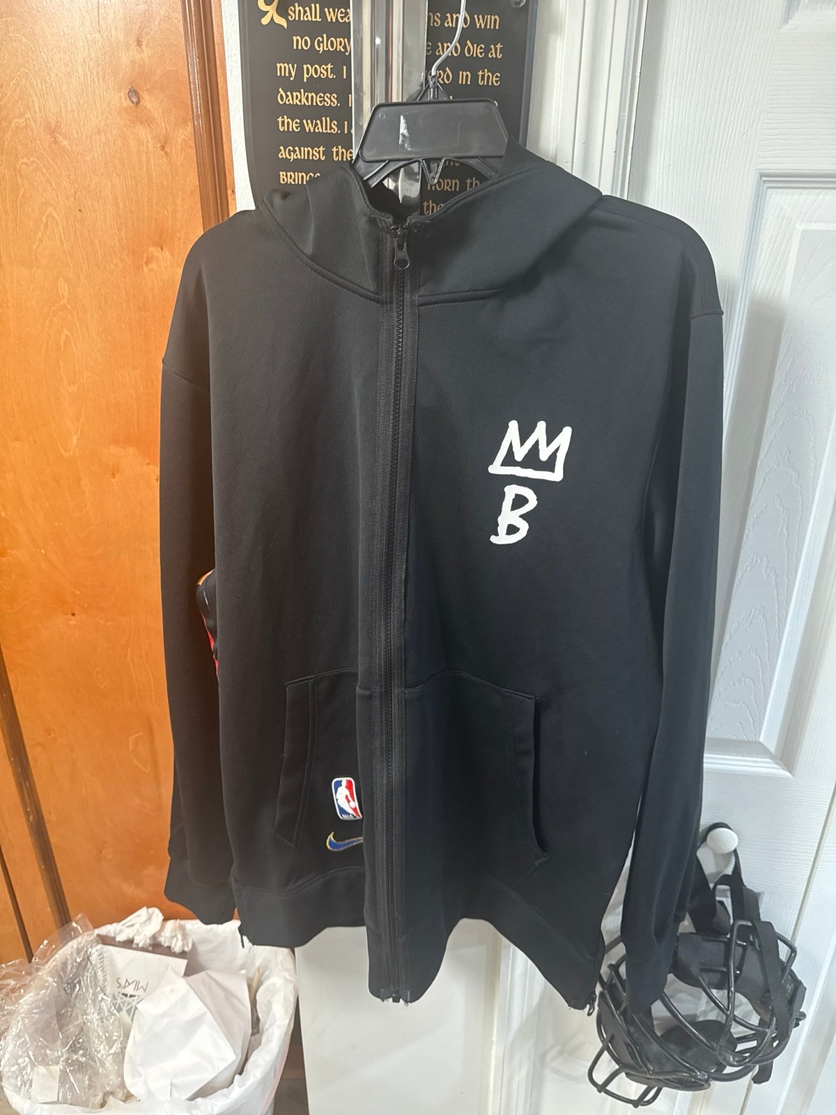 Brooklyn nets Nike showtime city edition basquiat warm up hoodie therma flex