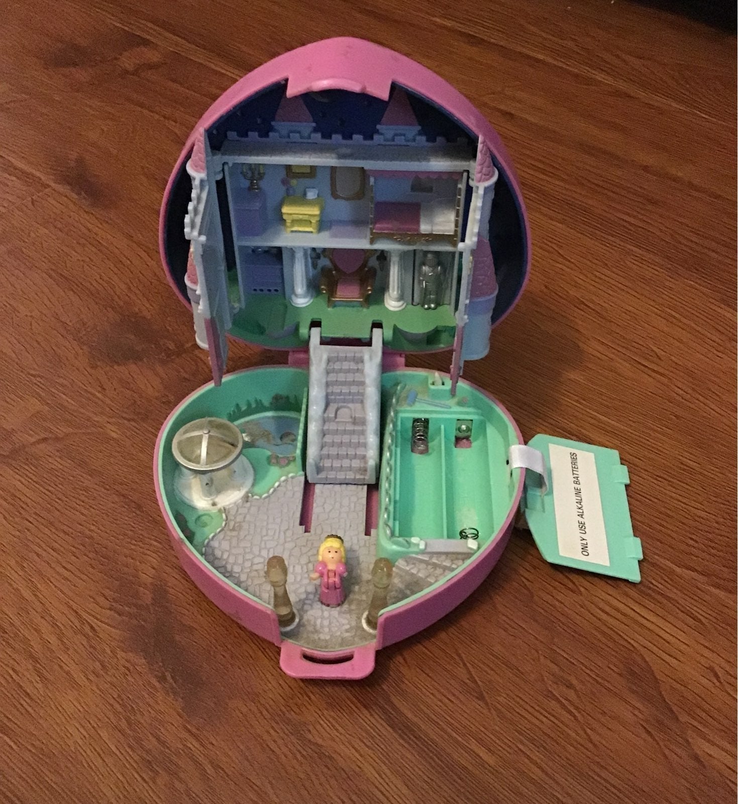 Vintage Polly Pocket Rare