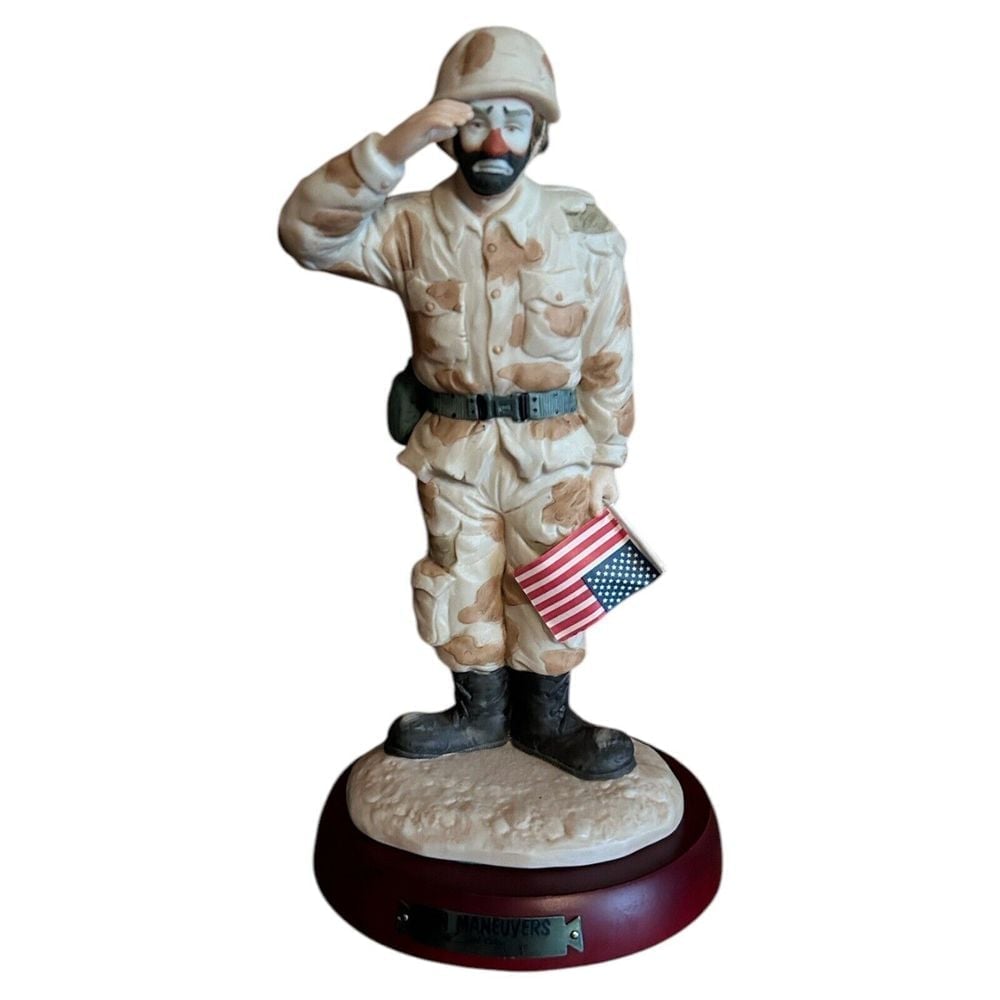 Emmett Kelly Jr On Maneuvers Clown Figurine Statue Professional Series Vintage