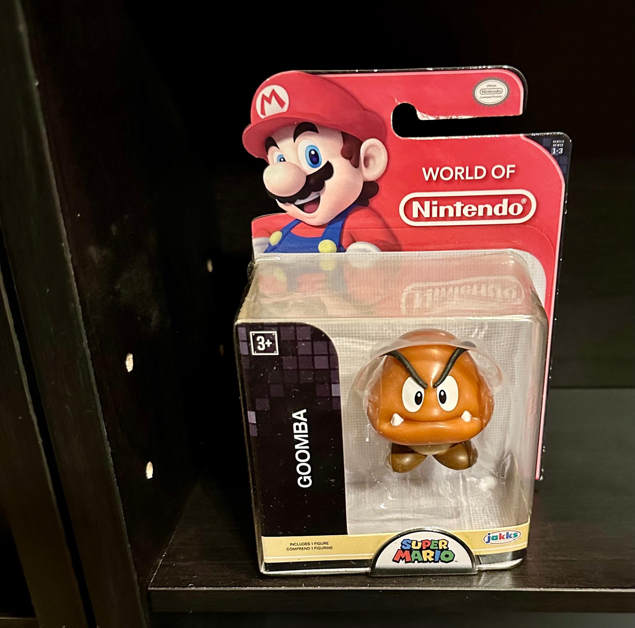 World of Nintendo 2.5” Super Mario Goomba Jakks Pacific