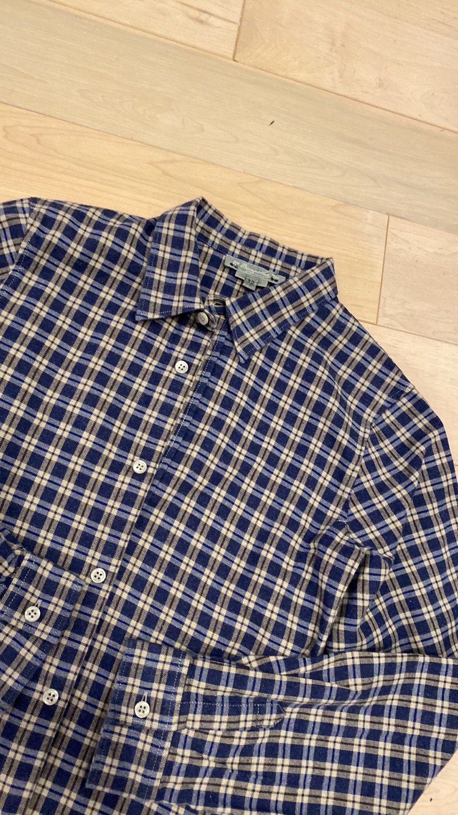 210 Bonpoint boys soft flannel button down shirt