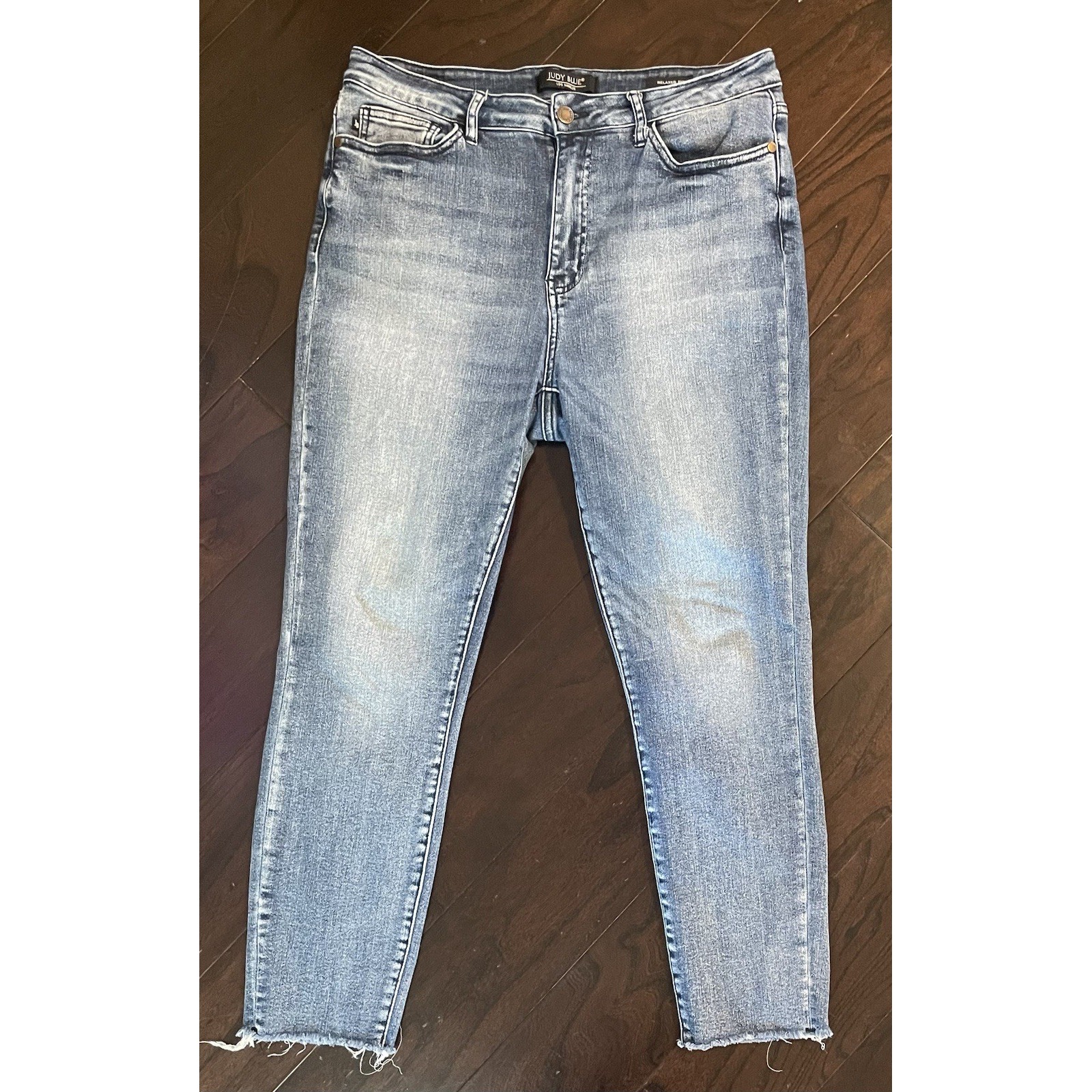 Judy Blue Jeans Womens Sz 32 Relaxed Fit High Rise Distressed Denim Medium Wash