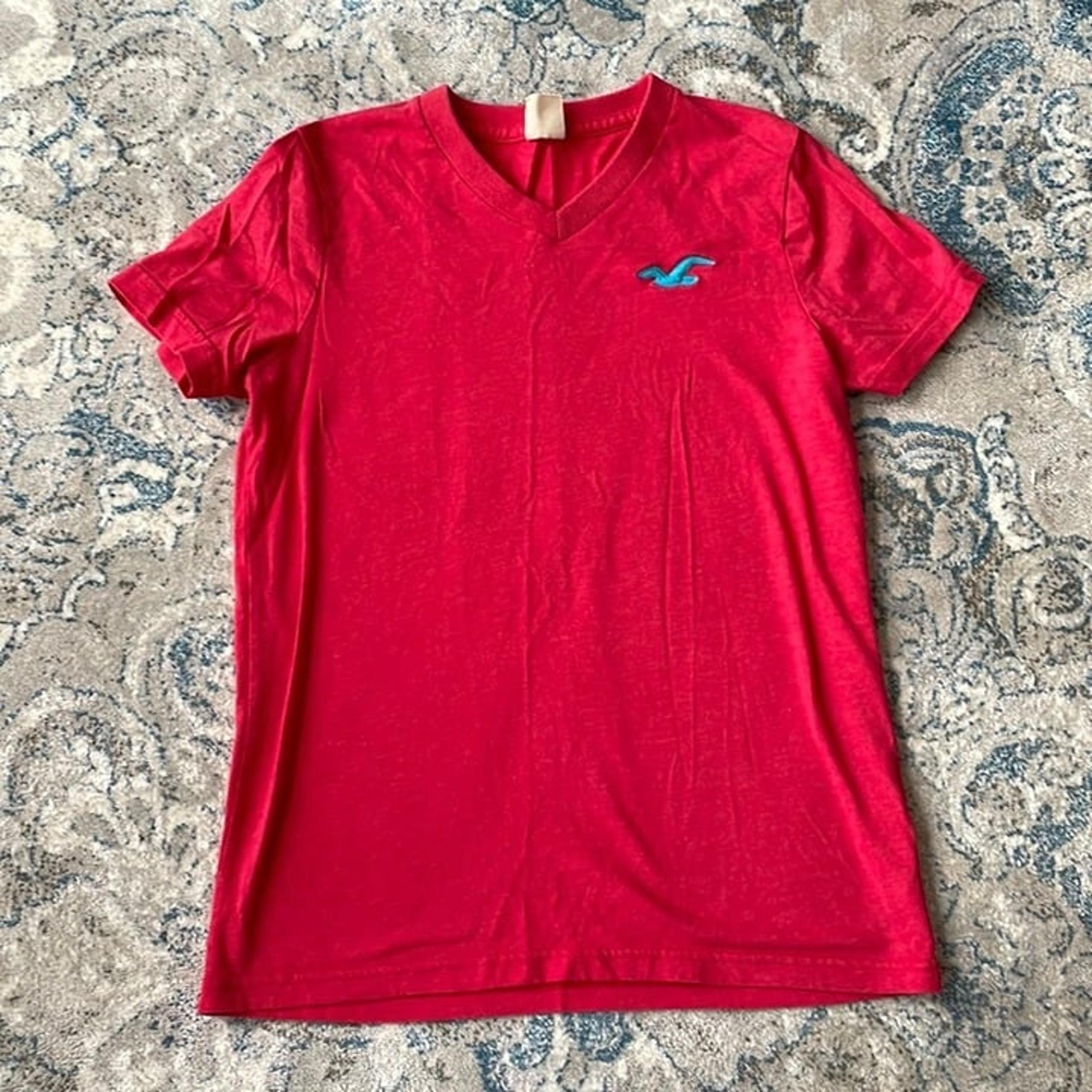 Hollister Boy's T-Shirt Size S