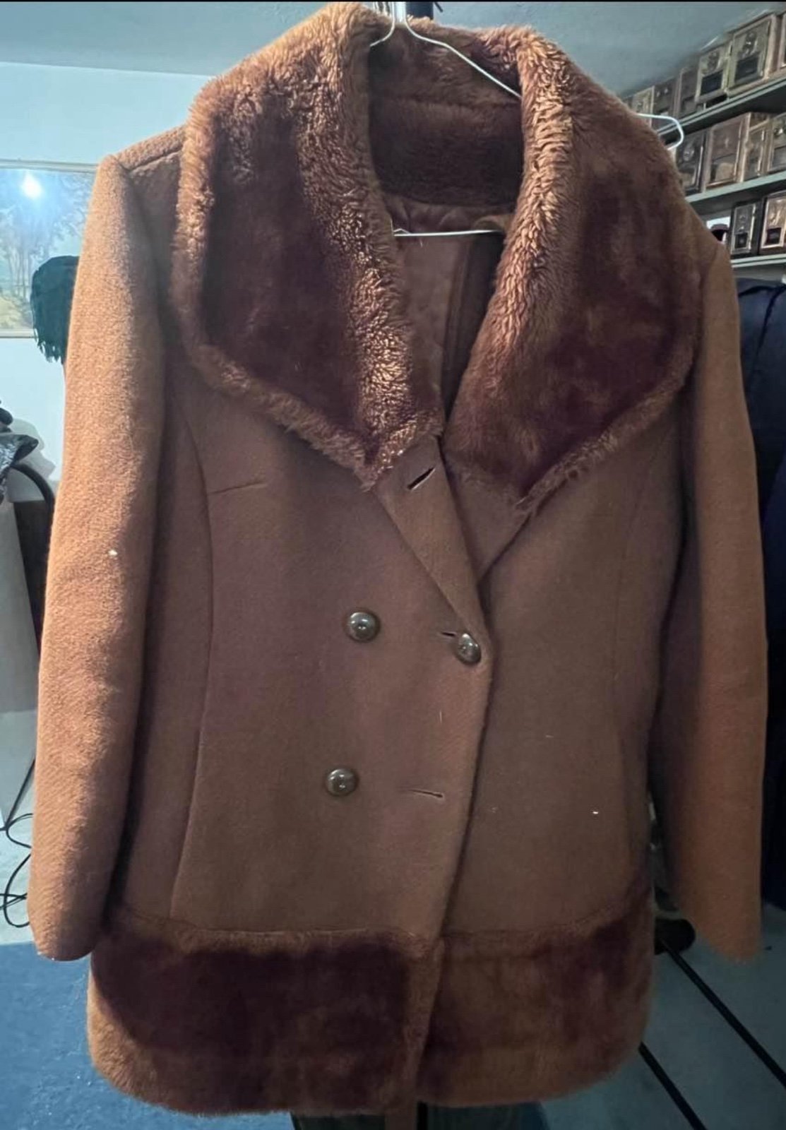 Vintage brown women’s coat size small/medium