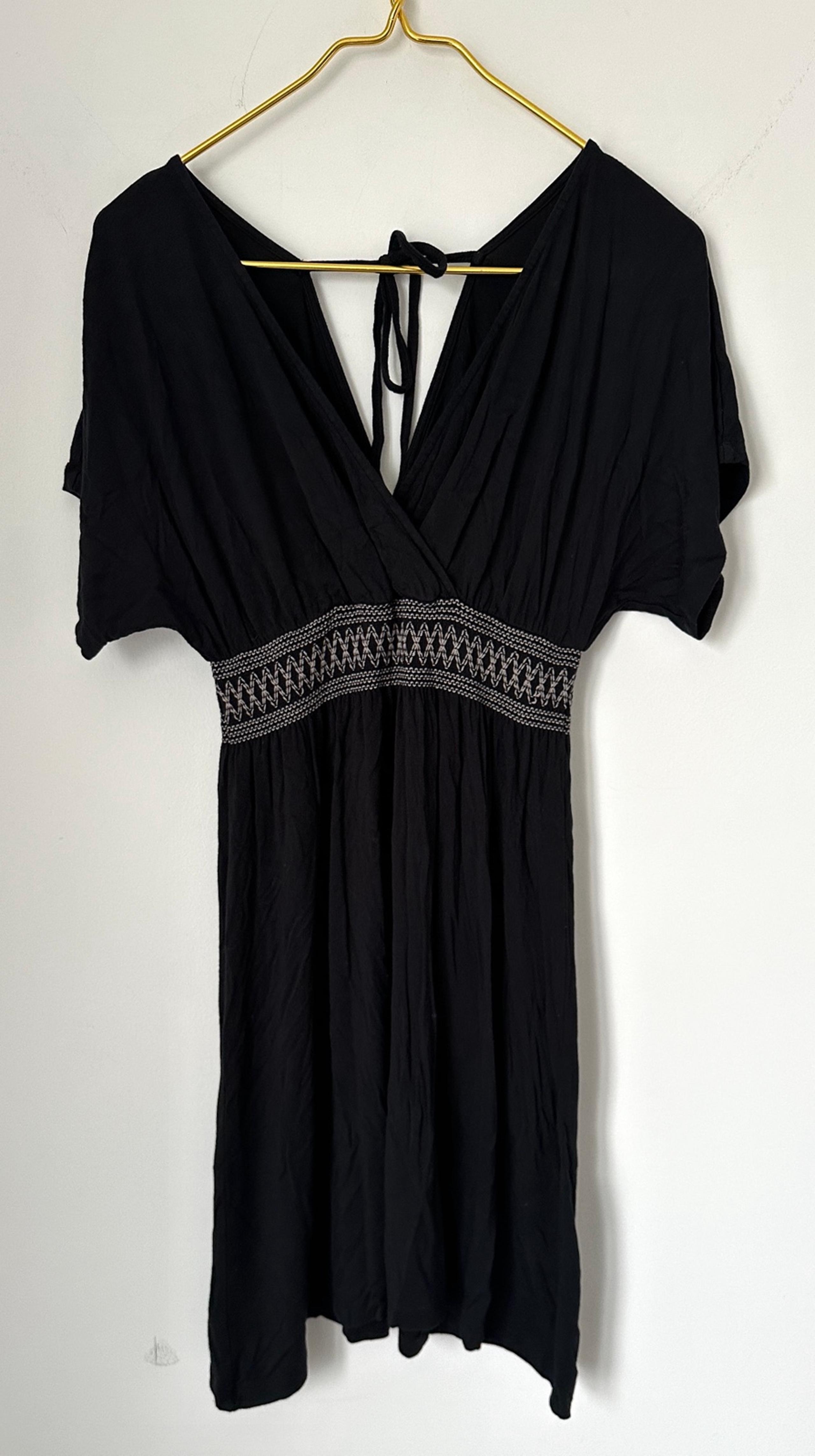 Soma Black Smocked Waist Short Sleeve Lightweight Soft Stretch Dress Women’s XS