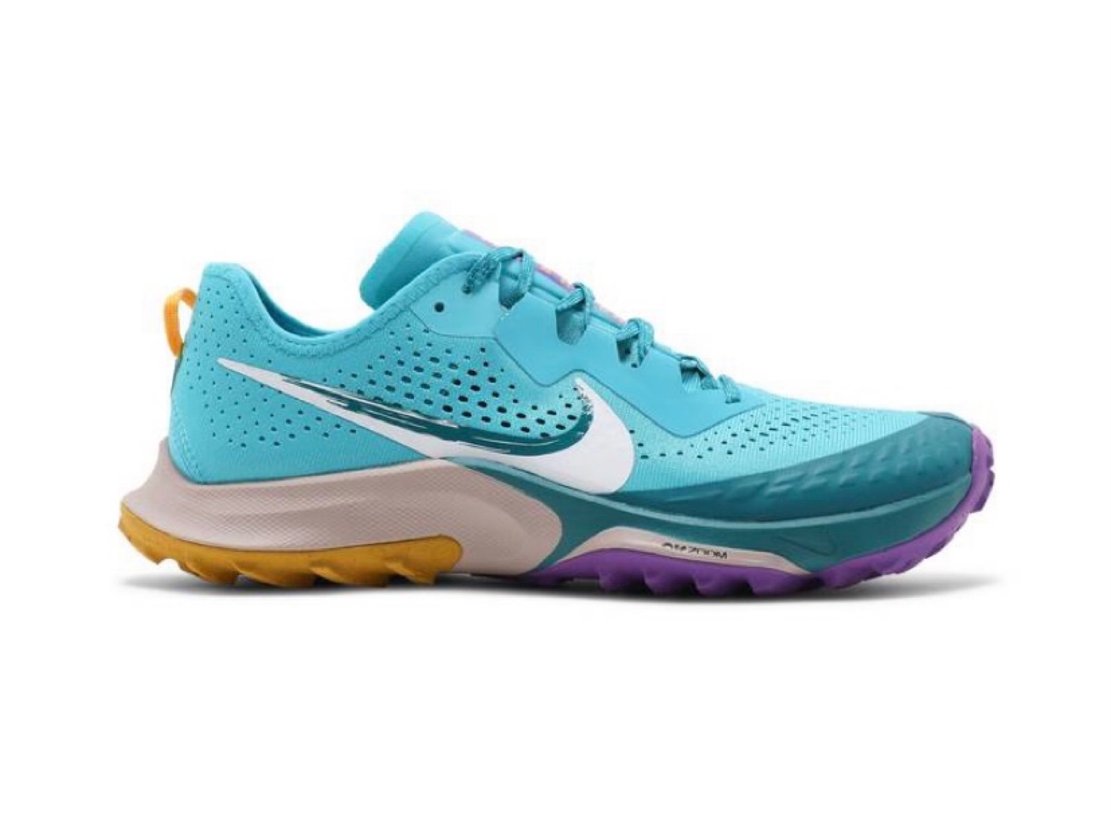 nike air zoom terra kiger size men 7.5 wmns 9