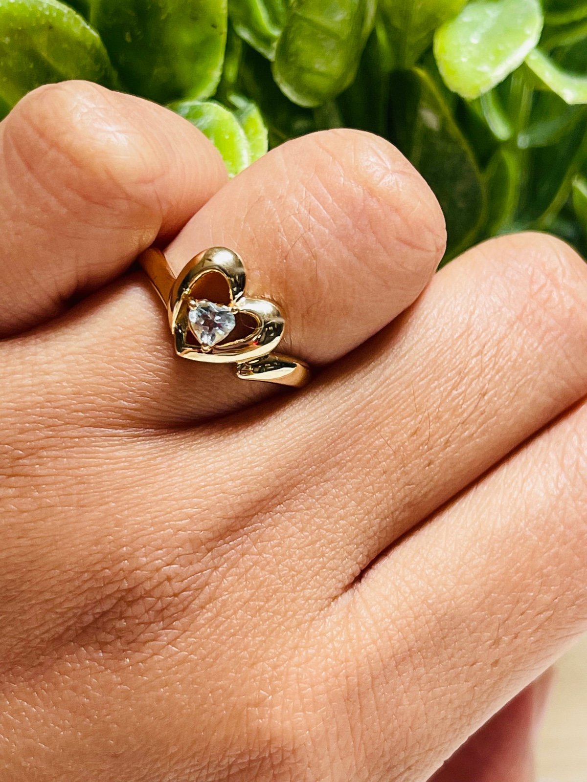 18k gold ring
