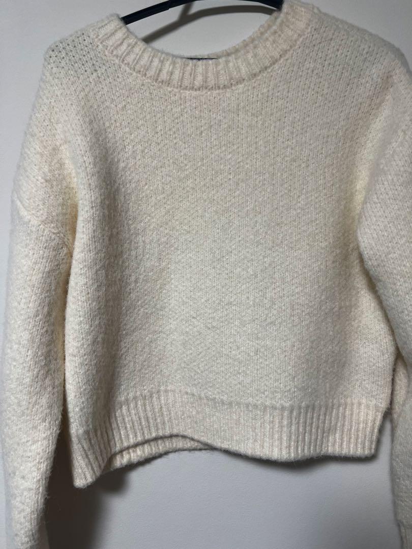 Excellent Condition】herlipto H Boa Logo Knit Pullover
