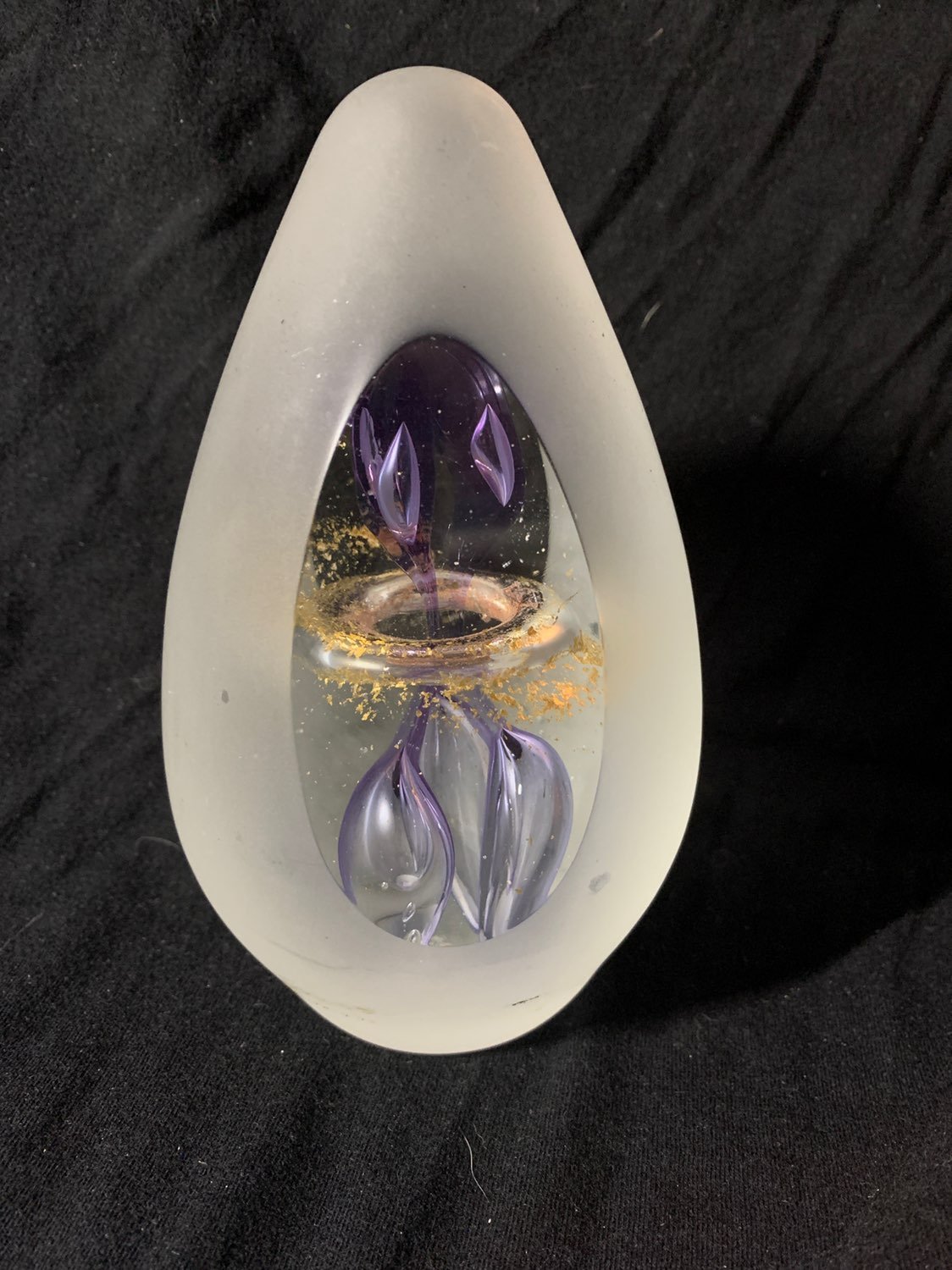 Svaja Glass Art Paperweight