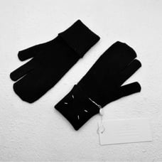 Maison Margiela Tabi Gloves Black
