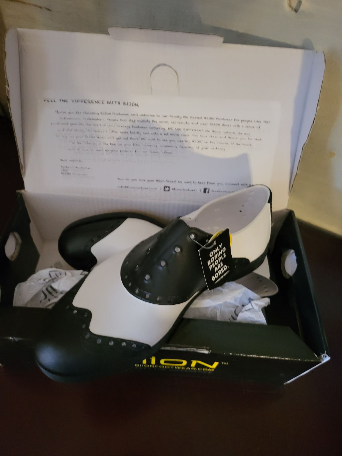 Biion Spikeless Golf Shoes