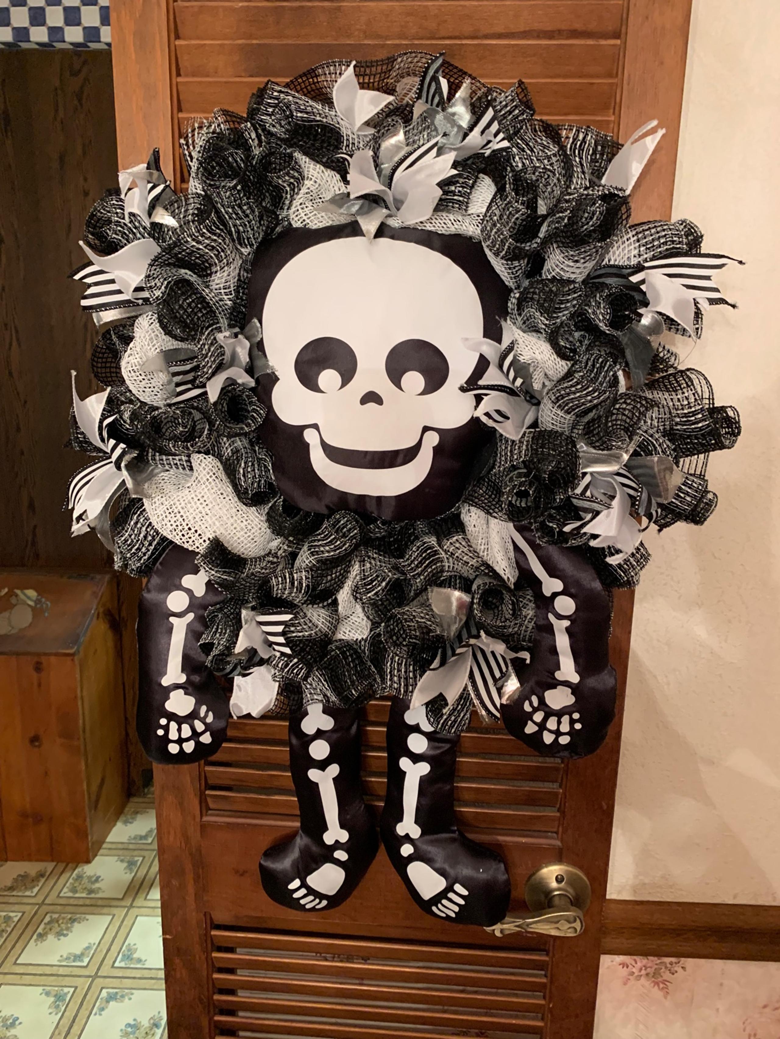 Mesh skeleton wreath